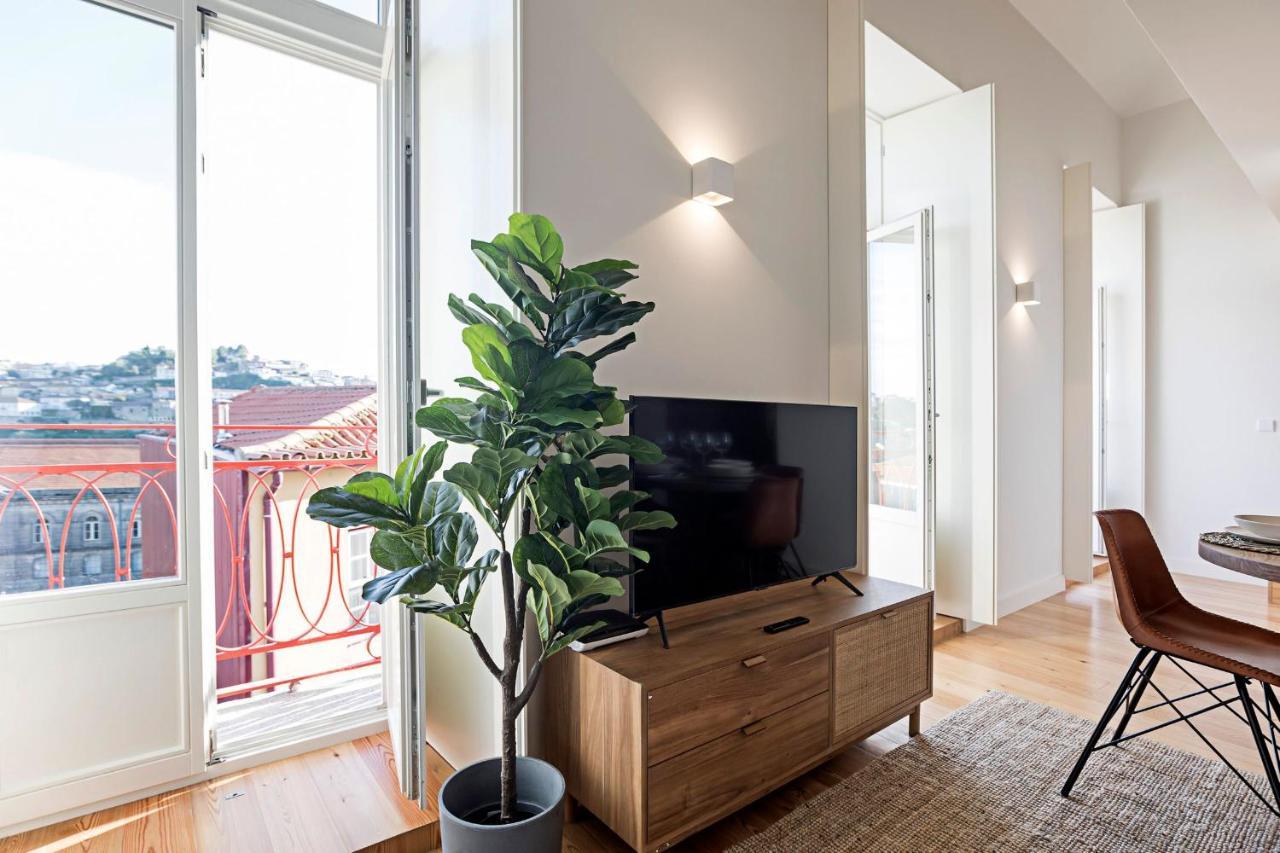 Stunning Duplex Near River By Lovelystay Porto Eksteriør bilde